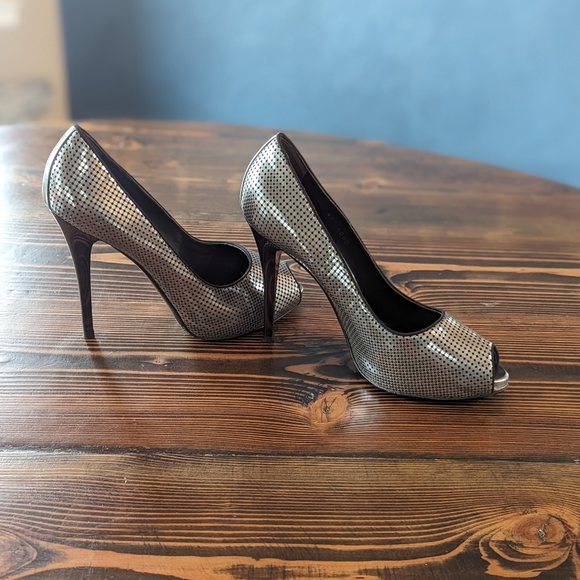 Giuseppe Zanotti Vero Cuouo stiletto peep toe silver heels - Picture 4 of 10